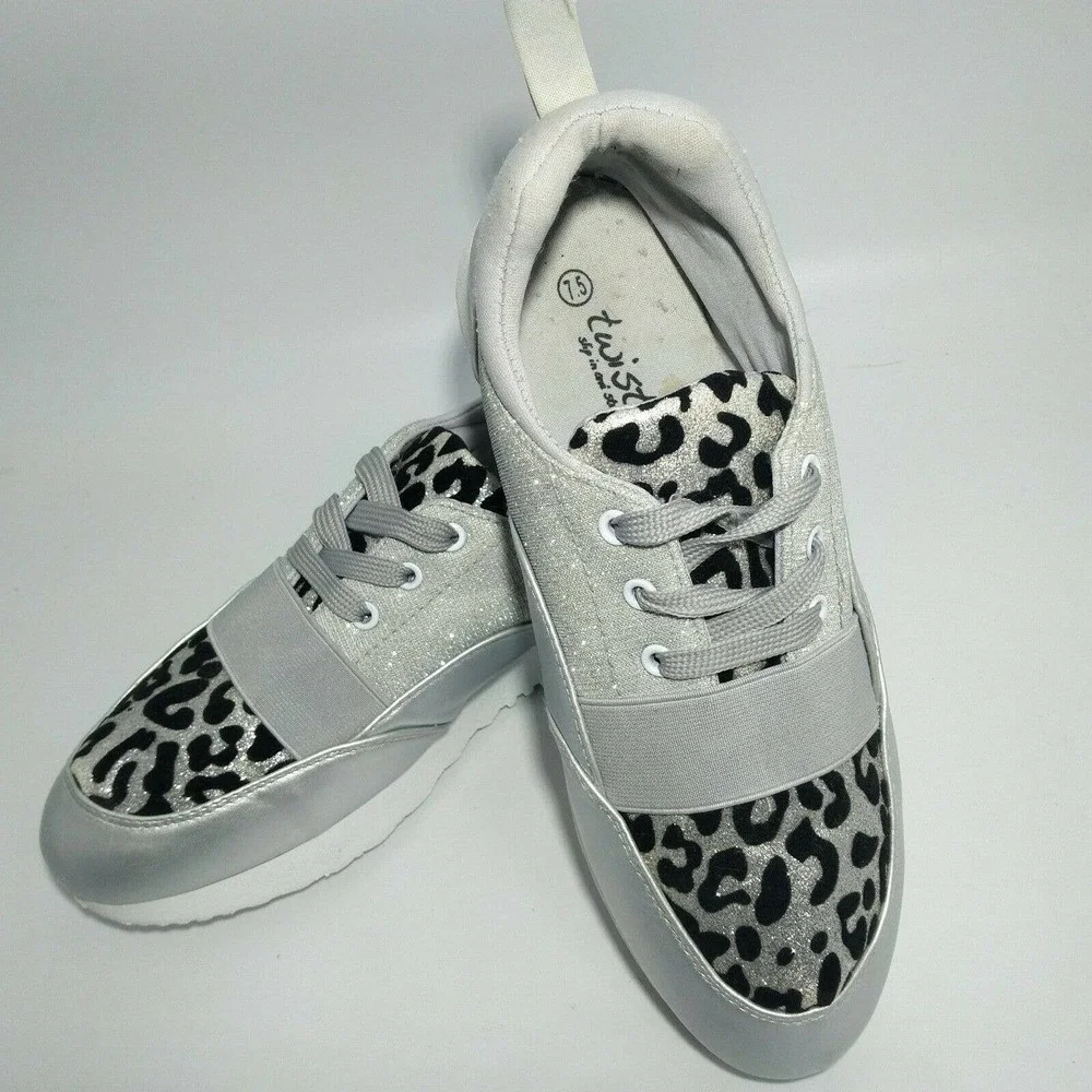 Twisted Slip in & Step Out Glitter Silver / Black Ladies Shoe Size 7.5